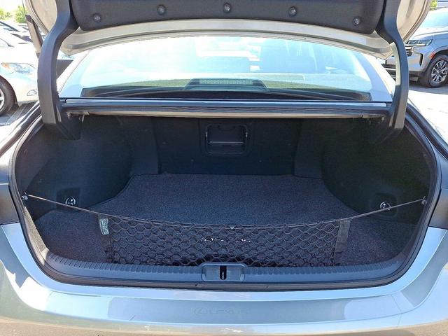 Photo of 2021 Atomic Silver Lexus ES 350