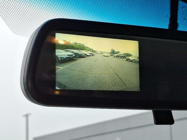 Photo of 2022 Summit White GMC Savana 3500