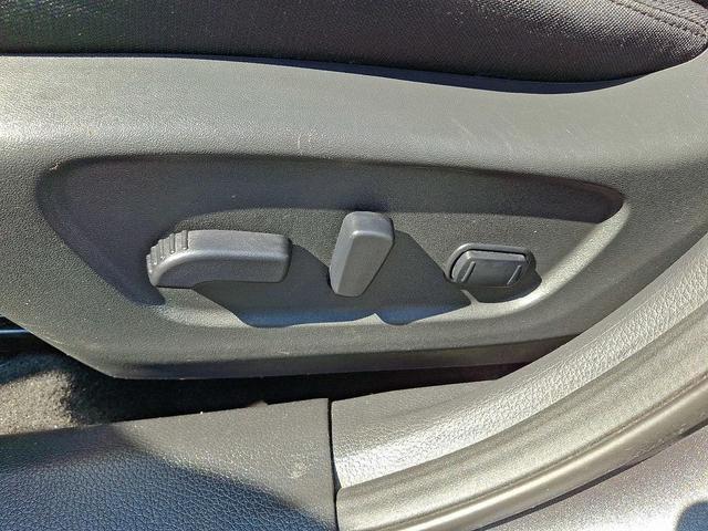 Photo of 2019 Gun Metallic Nissan Rogue