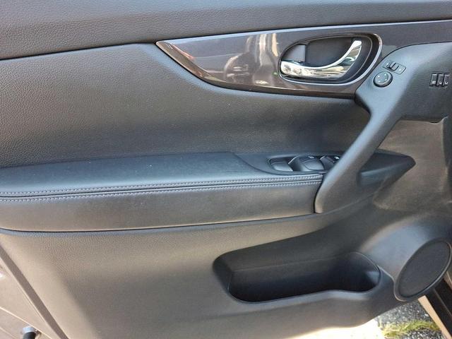 Photo of 2019 Gun Metallic Nissan Rogue