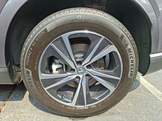Photo of 2023 Nebula Gray Pearl Lexus RX 350