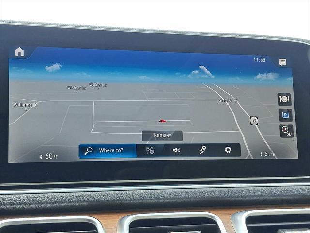 Photo of 2023 Polar White Mercedes-Benz GLE 350