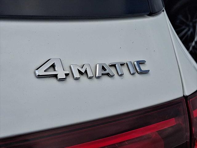 Photo of 2023 Polar White Mercedes-Benz GLE 350