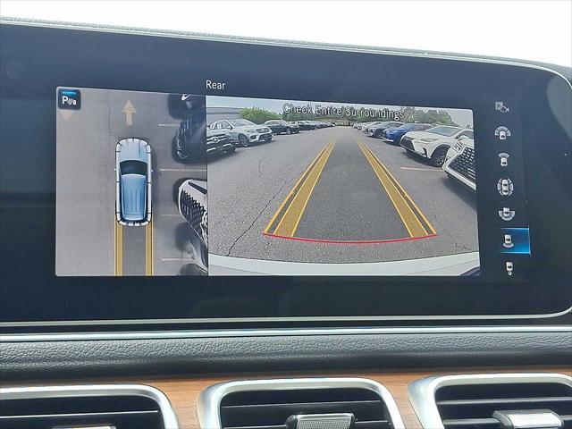 Photo of 2023 Polar White Mercedes-Benz GLE 350
