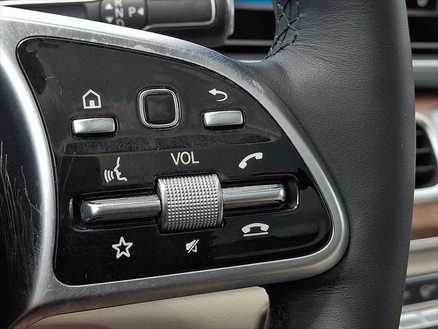 Photo of 2023 Polar White Mercedes-Benz GLE 350