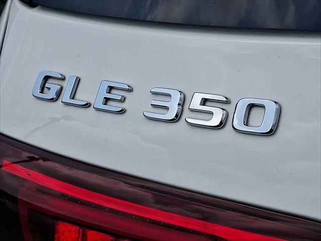 Photo of 2023 Polar White Mercedes-Benz GLE 350