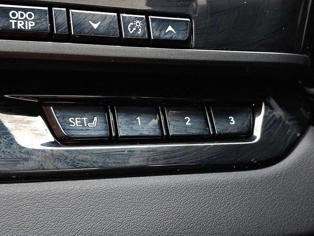 Photo of 2025 Cloudburst Gray Lexus RX 350
