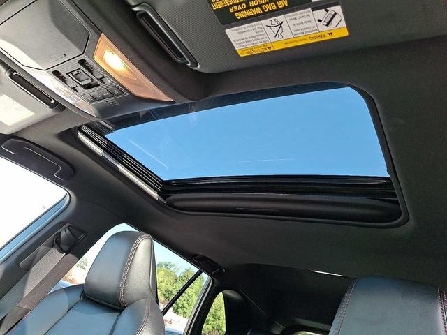 Photo of 2021 Blizzard Pearl w/Midnight Black Roof Toyota RAV4 Prime
