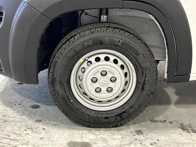 Photo of 2025 Bright White Clearcoat RAM ProMaster 1500
