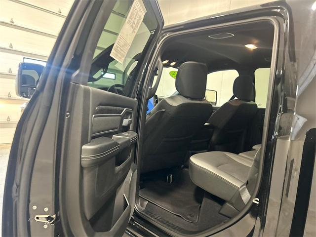 Photo of 2024 Diamond Black RAM 2500