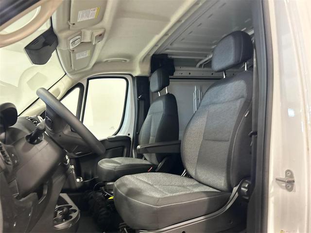 Photo of 2025 Bright White Clearcoat RAM ProMaster 2500