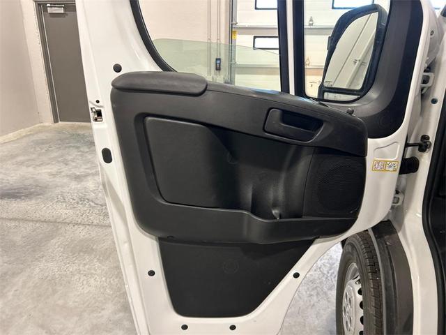 Photo of 2025 Bright White Clearcoat RAM ProMaster 2500