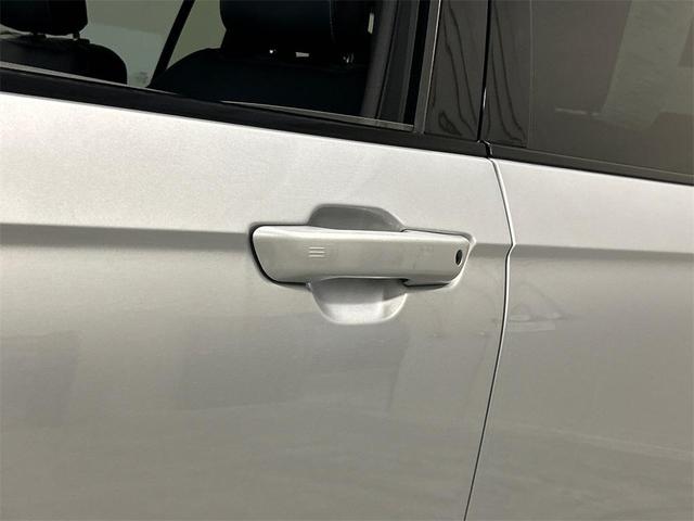 Photo of 2023 Silver Zynith Jeep Grand Cherokee L