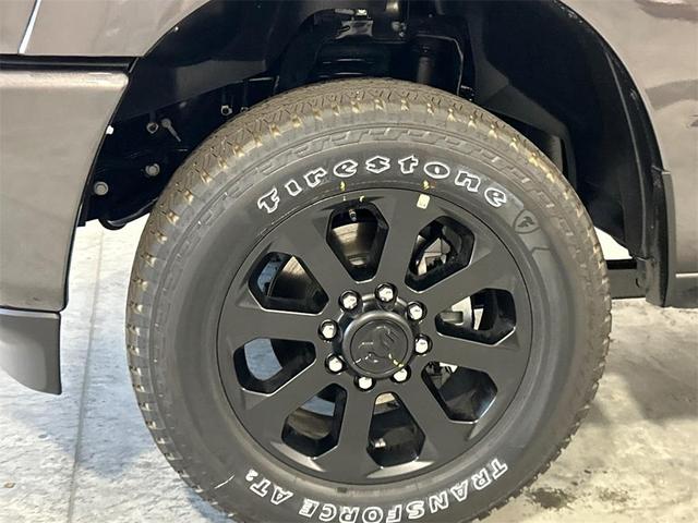 Photo of 2025 Granite Crystal Clearcoat Metallic RAM 2500