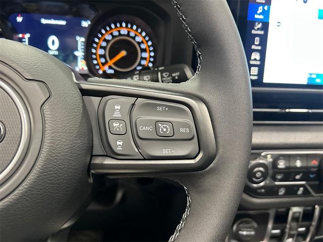 Photo of 2025 Black Clearcoat Jeep Wrangler