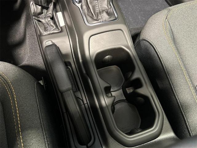 Photo of 2025 Black Clearcoat Jeep Wrangler