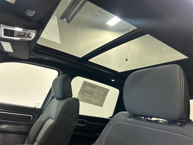 Photo of 2025 Bright White Clearcoat RAM 1500