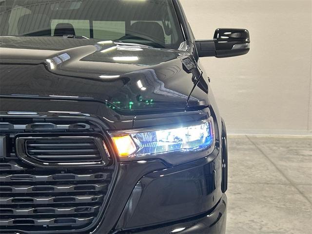 Photo of 2025 Diamond Black RAM 1500