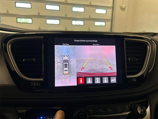 Photo of 2025 Red Chrysler Pacifica