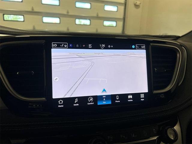 Photo of 2025 Red Chrysler Pacifica