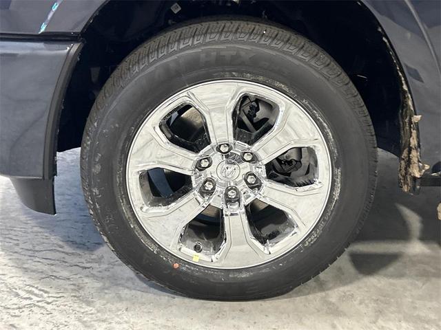 Photo of 2025 Blue Metallic RAM 1500