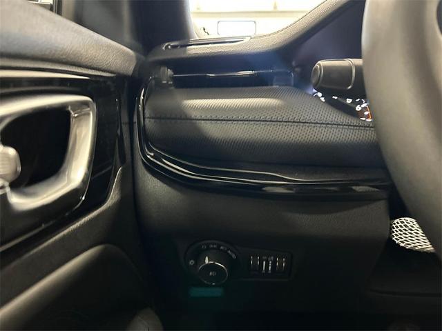 Photo of 2026 PR6 Jeep Compass
