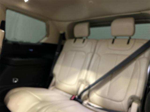 Photo of 2021 Bright White Clearcoat Jeep Grand Cherokee L