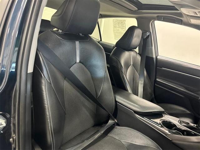 Photo of 2018 Blue Toyota Camry