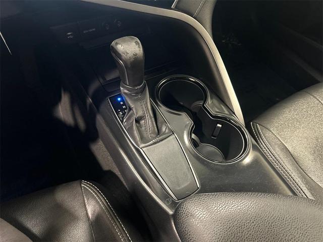 Photo of 2018 Blue Toyota Camry