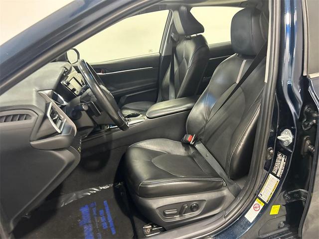 Photo of 2018 Blue Toyota Camry