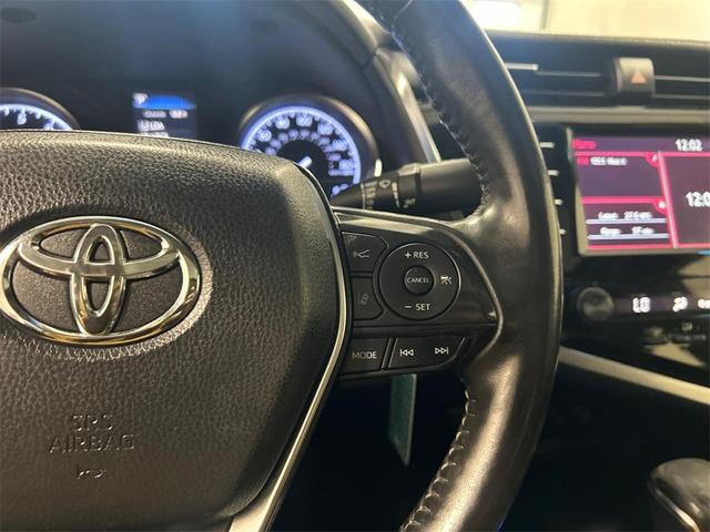 Photo of 2018 Blue Toyota Camry