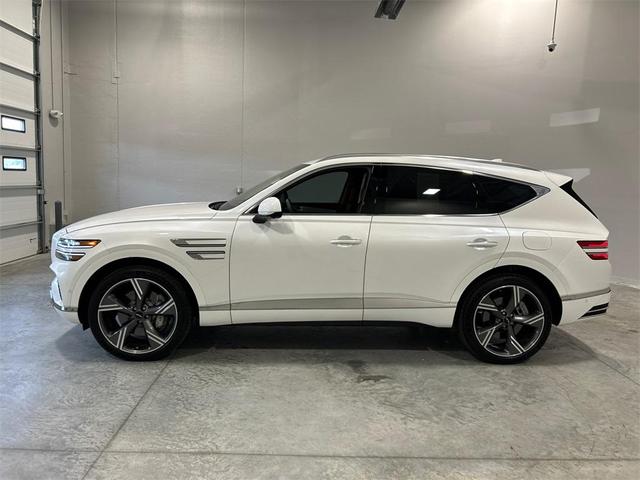 Photo of 2025 Uyuni White Genesis GV80