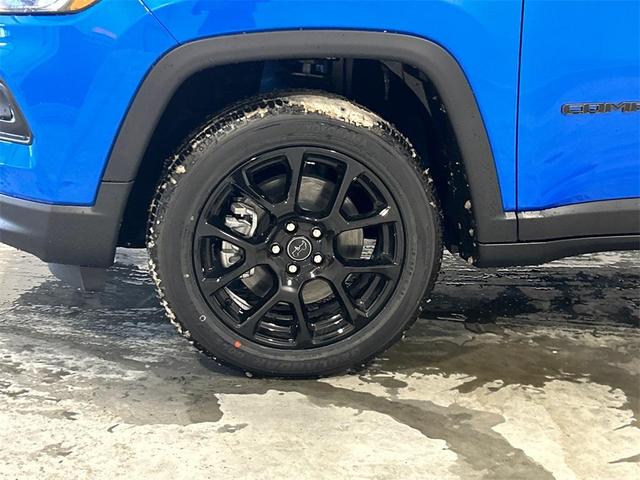Photo of 2025 Hydro Blue Pearlcoat Jeep Compass