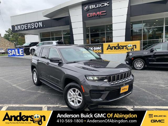 Photo of 2022 Baltic Gray Metallic Clearcoat Jeep Grand Cherokee
