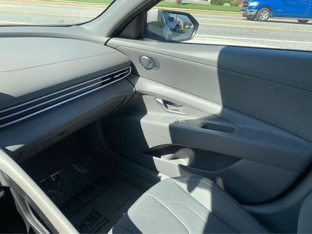 Photo of 2023 Fluid Metal Hyundai ELANTRA