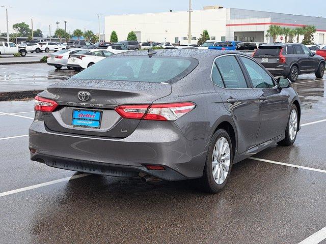 Photo of 2020 Predawn Gray Mica Toyota Camry