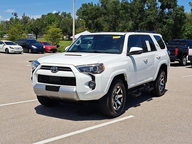 Photo of 2021 Super White Toyota 4Runner