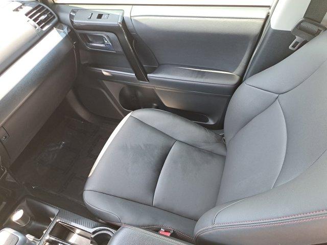 Photo of 2021 Super White Toyota 4Runner