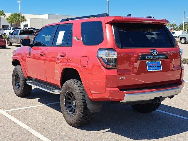 Photo of 2022 Barcelona Red Metallic Toyota 4Runner