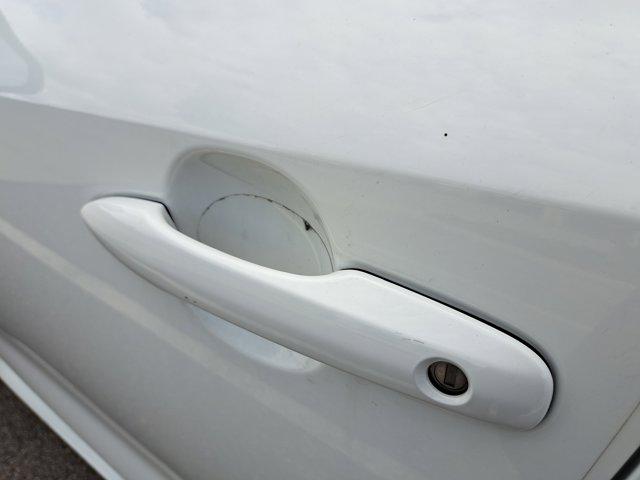 Photo of 2025 Ice Cap Toyota Corolla