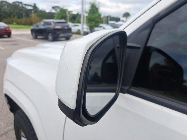 Photo of 2021 Super White Toyota Tacoma