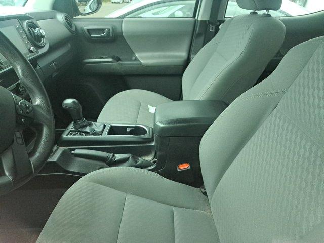 Photo of 2021 Super White Toyota Tacoma