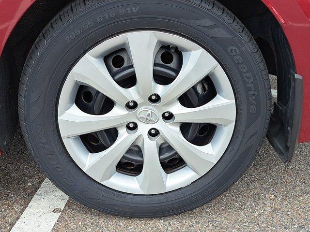 Photo of 2022 Ruby Flare Pearl Toyota Corolla