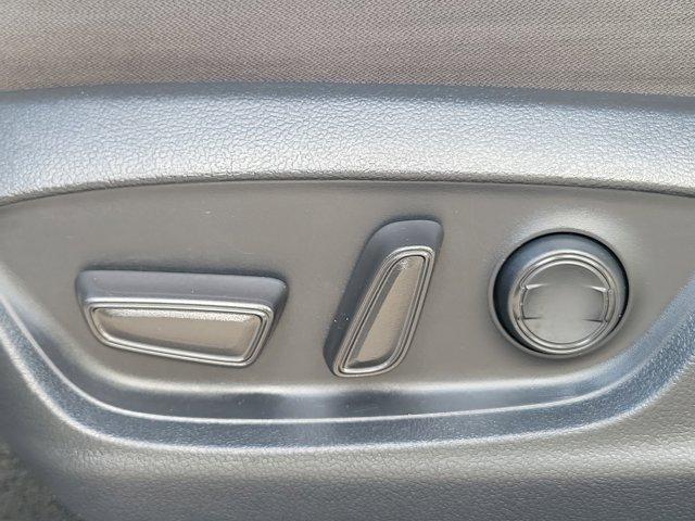 Photo of 2023 Ice Cap Toyota Camry