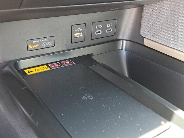 Photo of 2025 Midnight Black Metallic Toyota Camry