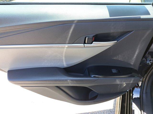 Photo of 2025 Midnight Black Metallic Toyota Camry