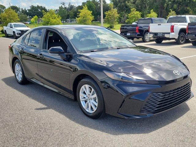Photo of 2025 Midnight Black Metallic Toyota Camry