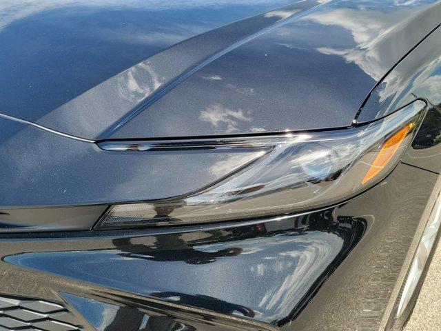 Photo of 2025 Midnight Black Metallic Toyota Camry