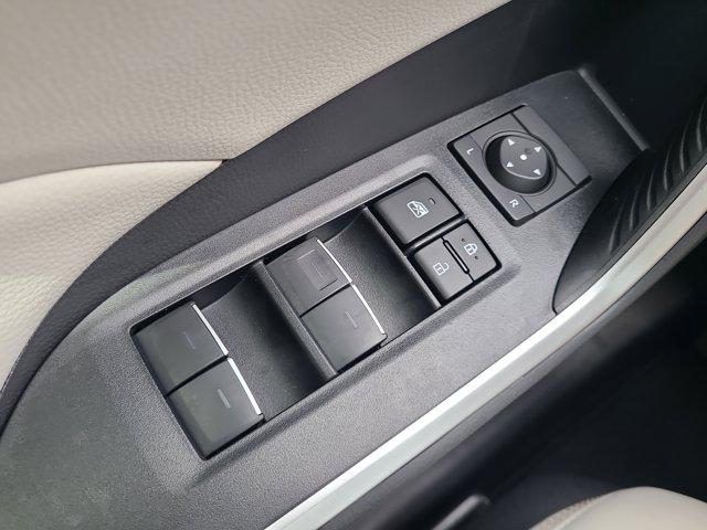 Photo of 2025 Wind Chill Pearl Toyota RAV4