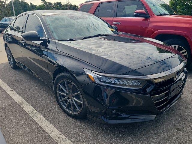 Photo of 2022 Crystal Black Pearl Honda Accord